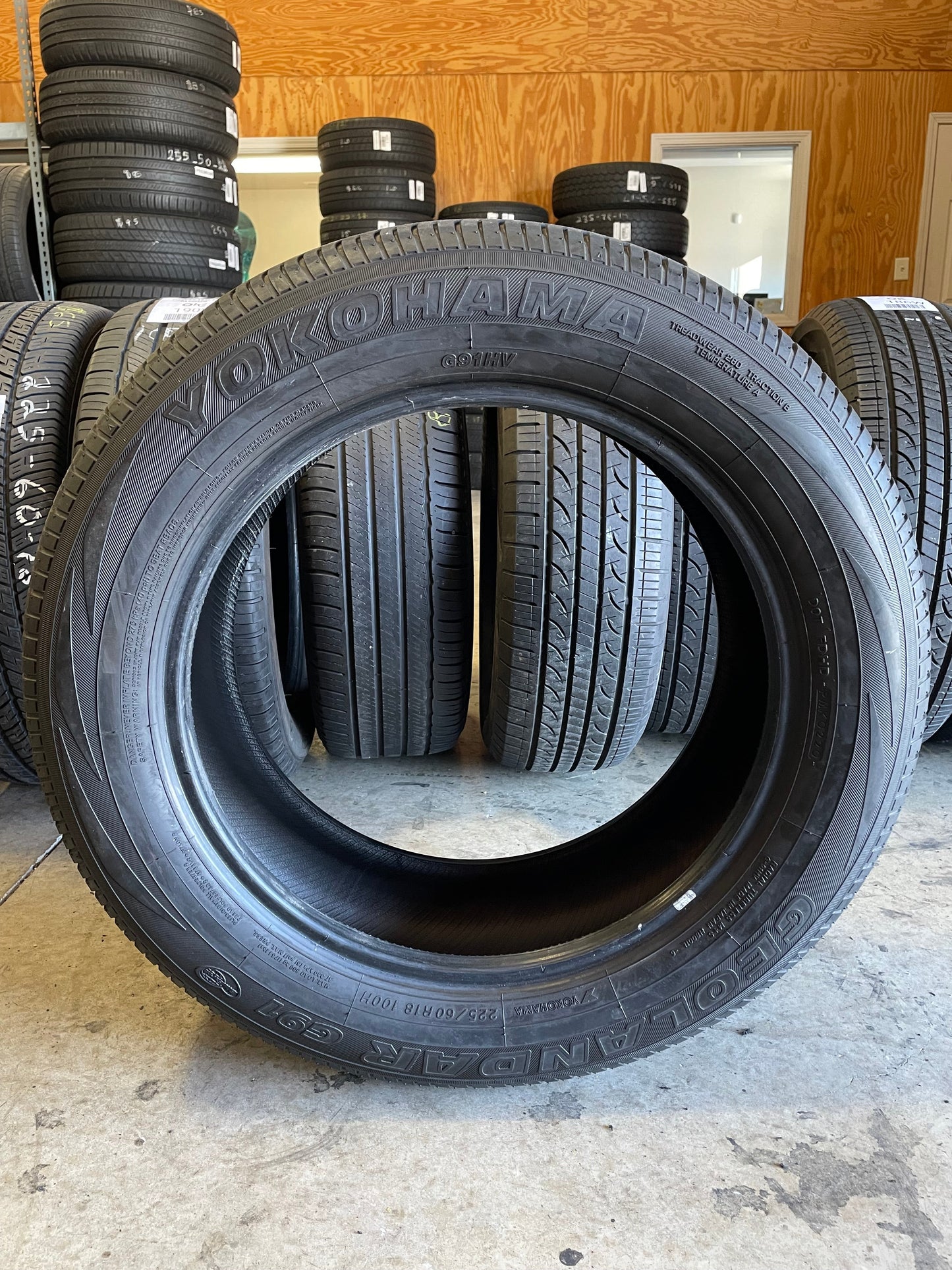 SET OF 4 225/60R18 Yokohama Geolandar G91 100 H SL - Used Tires