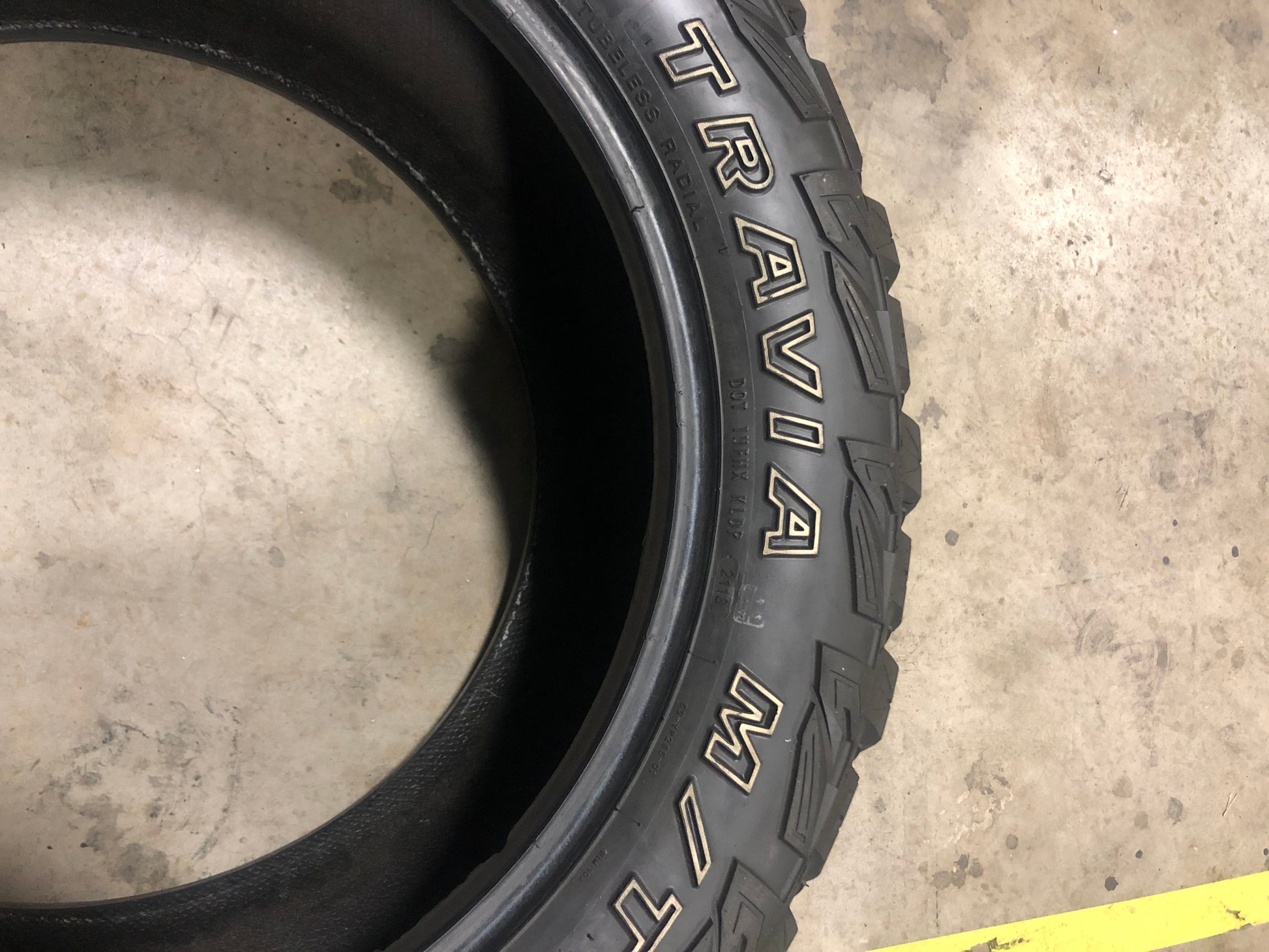 SET OF 2 33x12.50R20 Duraturn Travia M/T - Used Tires