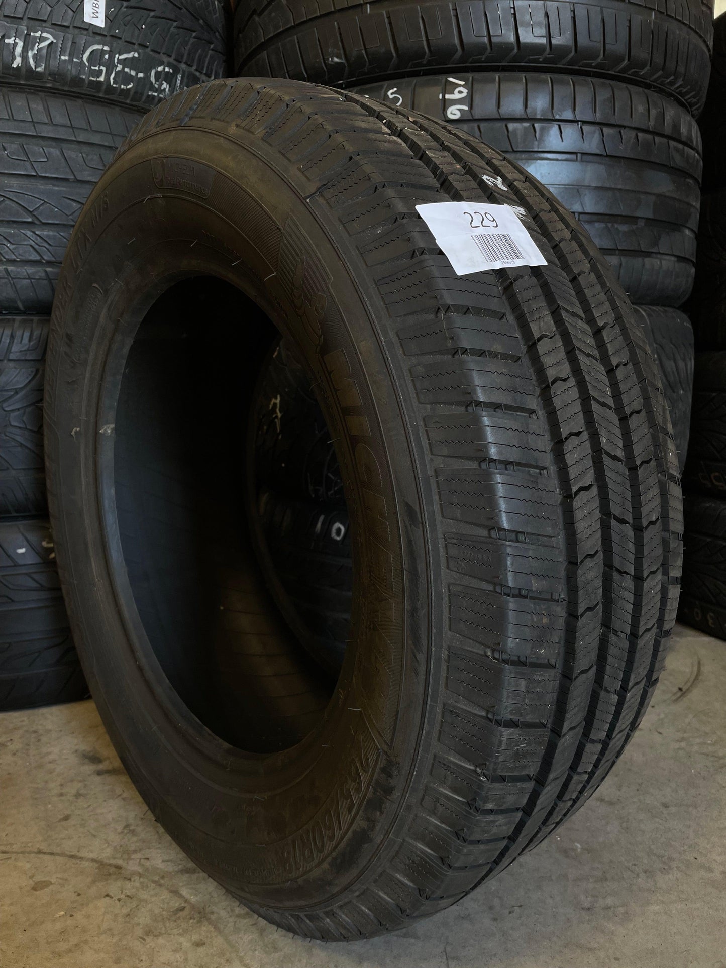 SET OF 2 265/60R18 Michelin Defender LTX M/S 110T XL - Used Tires