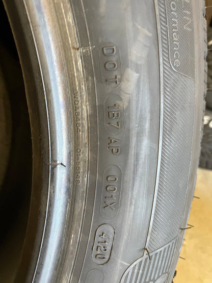 SET OF 2 265/60R20 Michelin Defender LTX M/S 121/118R XL - Used Tires