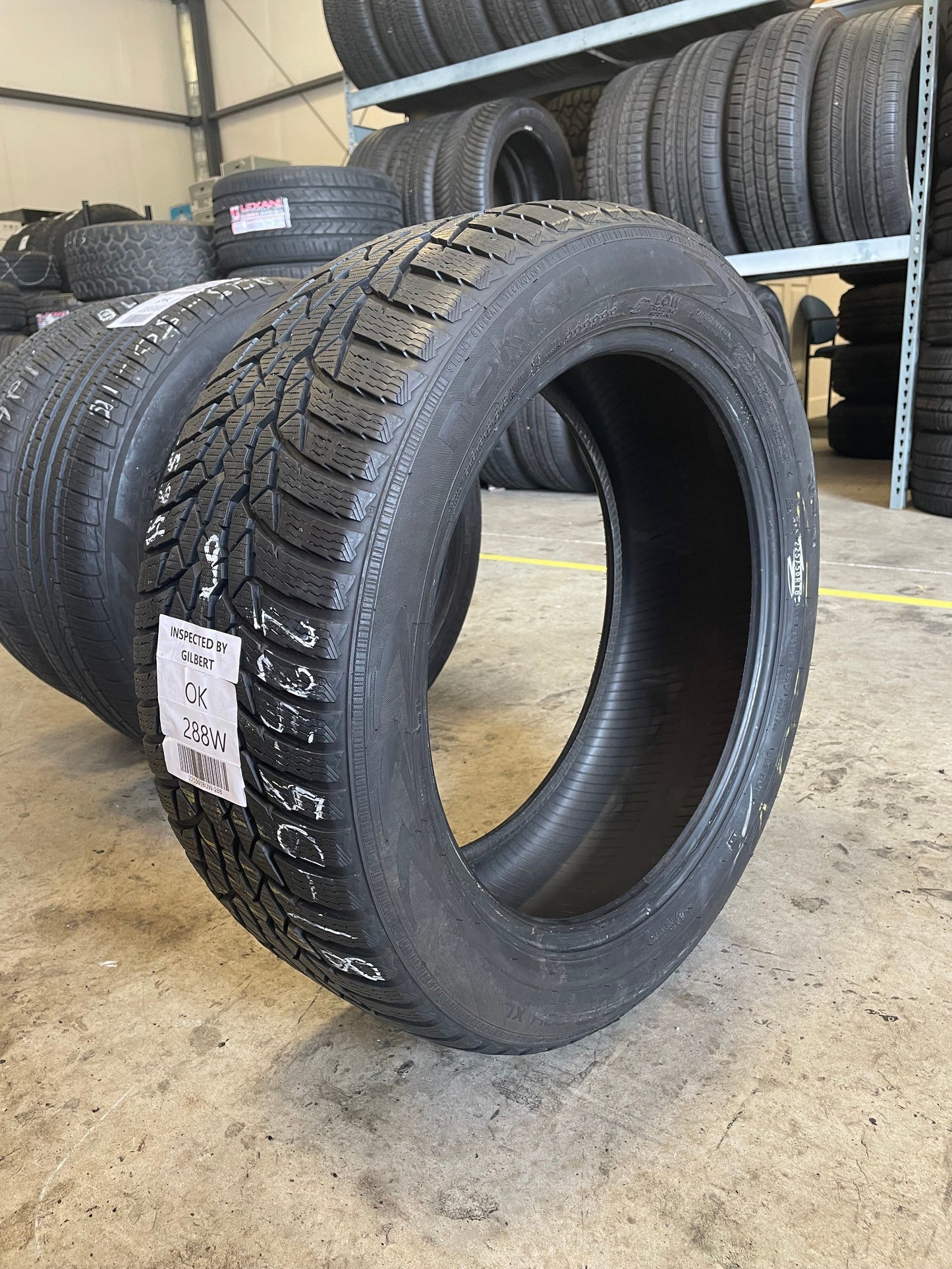 SINGLE 225/50R18 Nokian WR d4 99 H XL - Used Tires