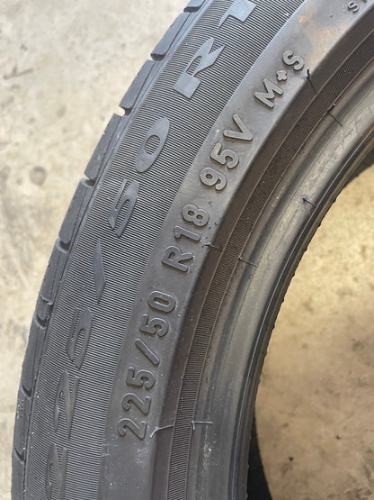 SET OF 2 225/50R18 Pirelli Cinturato P7 Run flat 95 V SL - Premium Used Tires