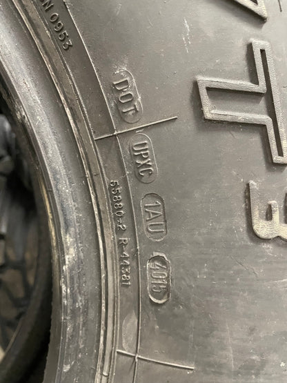 SINGLE 275/70R17 Cooper Discoverer A/T3 121/118 R E - Used Tires