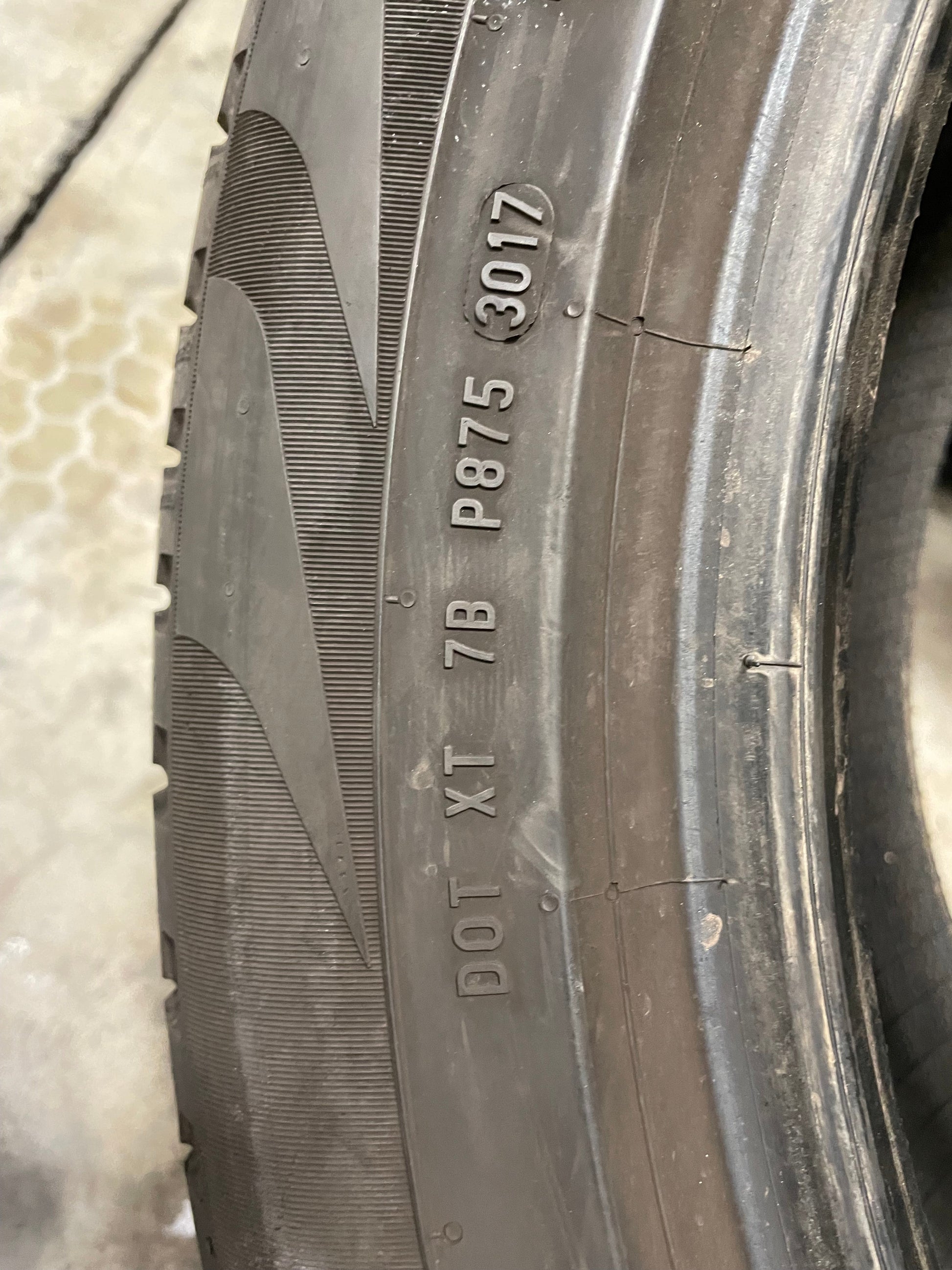 SINGLE 275/45R20 Pirelli Scorpion Verde All Season 110 V XL - Used Tires