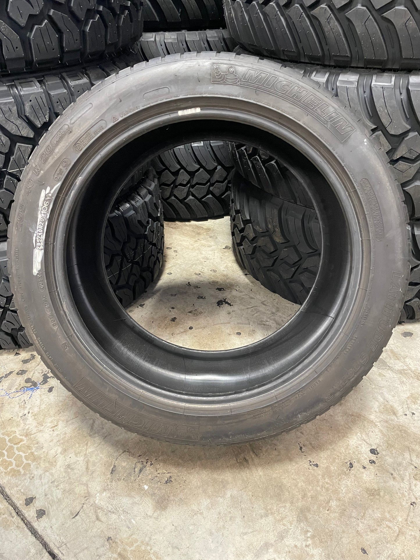 SINGLE 295/40R20 Michelin Latitude Sport 3 106 Y XL - Used Tires