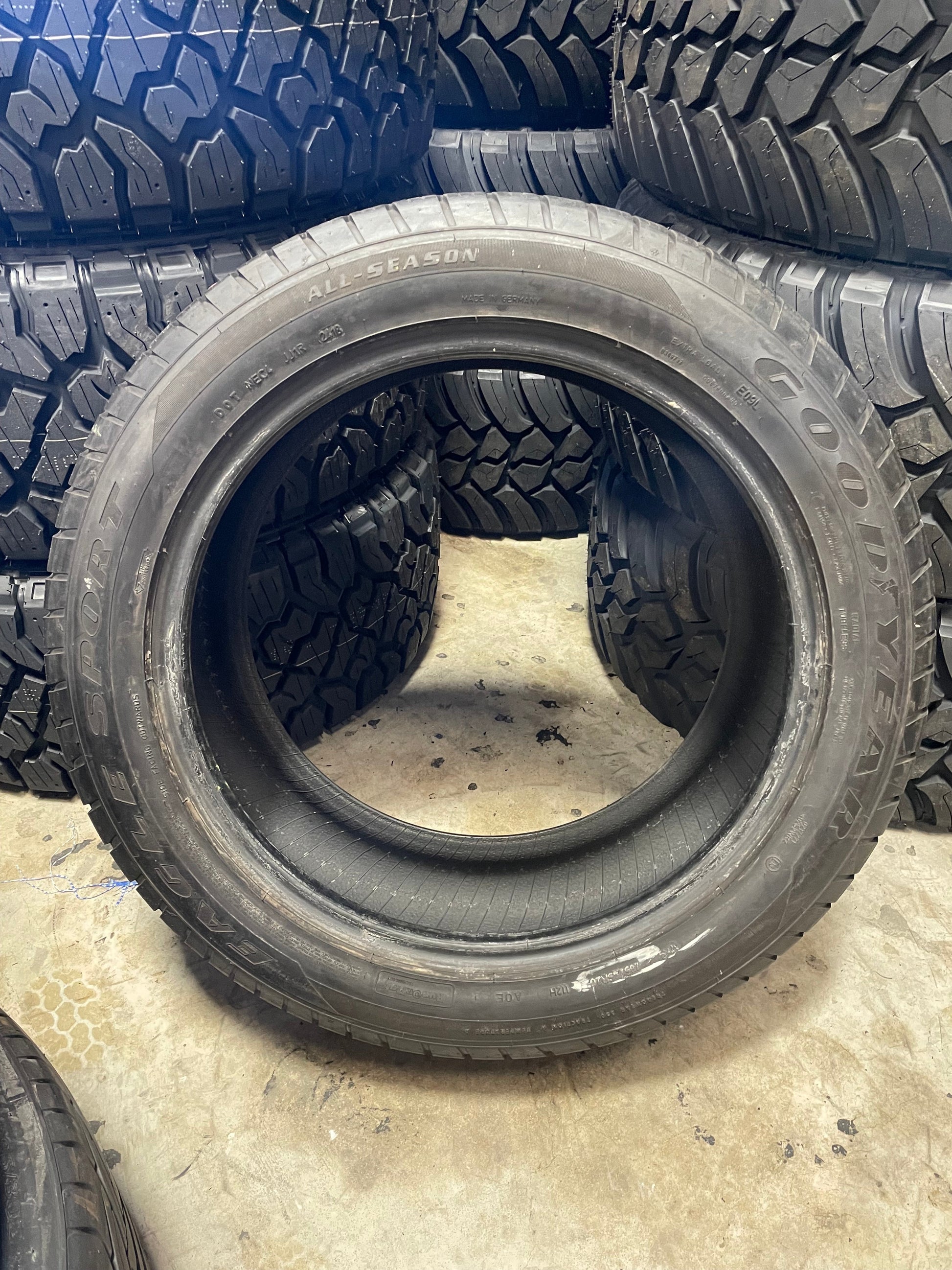SINGLE 285/45R20 Goodyear Eagle Sport Run Flat 112 H XL - Used Tires