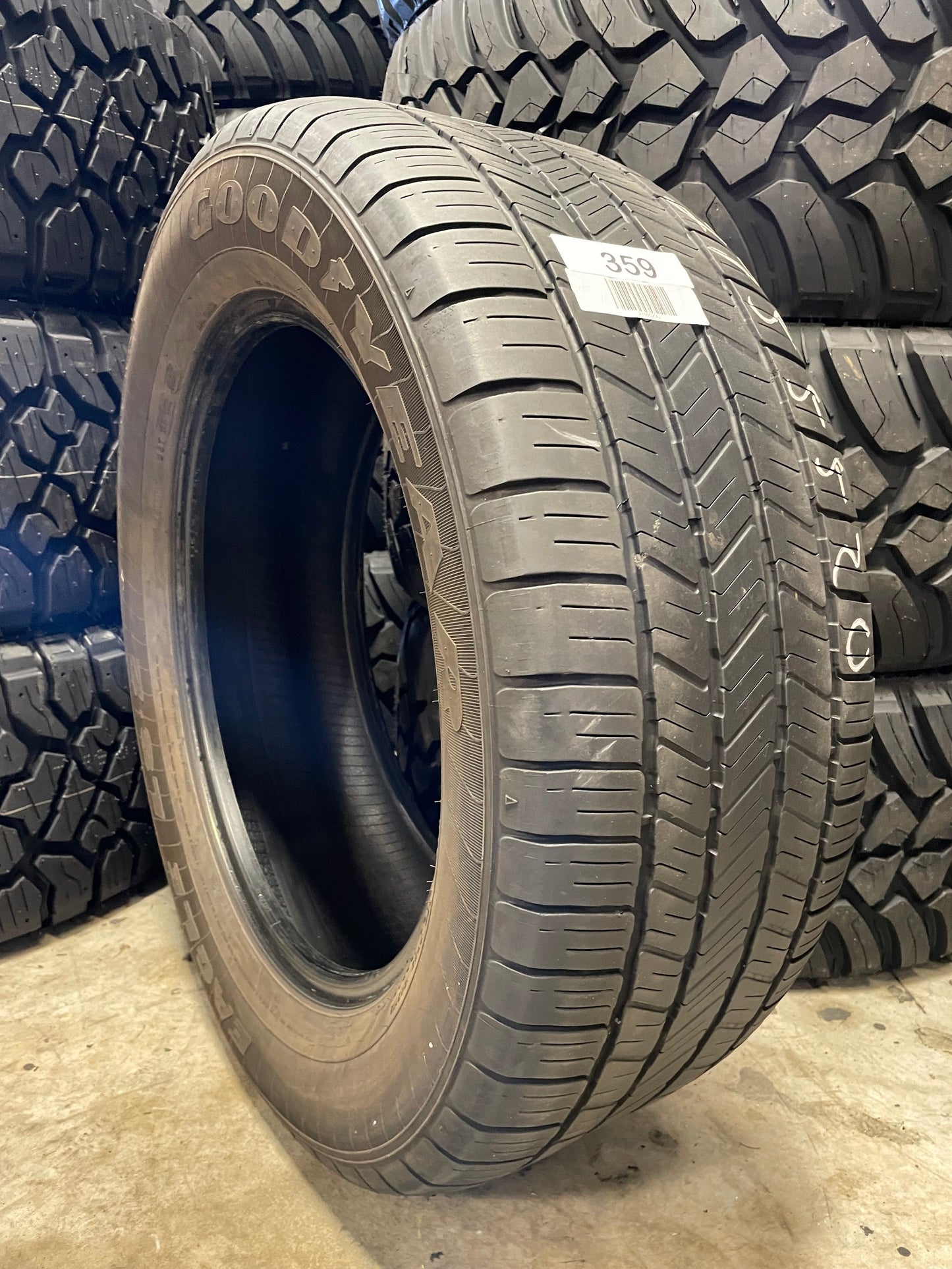 SET OF 4 275/55R20 Goodyear Eagle LS-2 111S SL - Used Tires