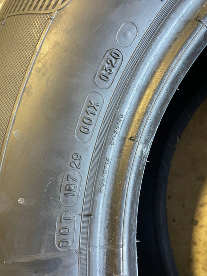 SINGLE 255/75R17 Michelin Defender LTX M/S 115 T SL - Used Tires