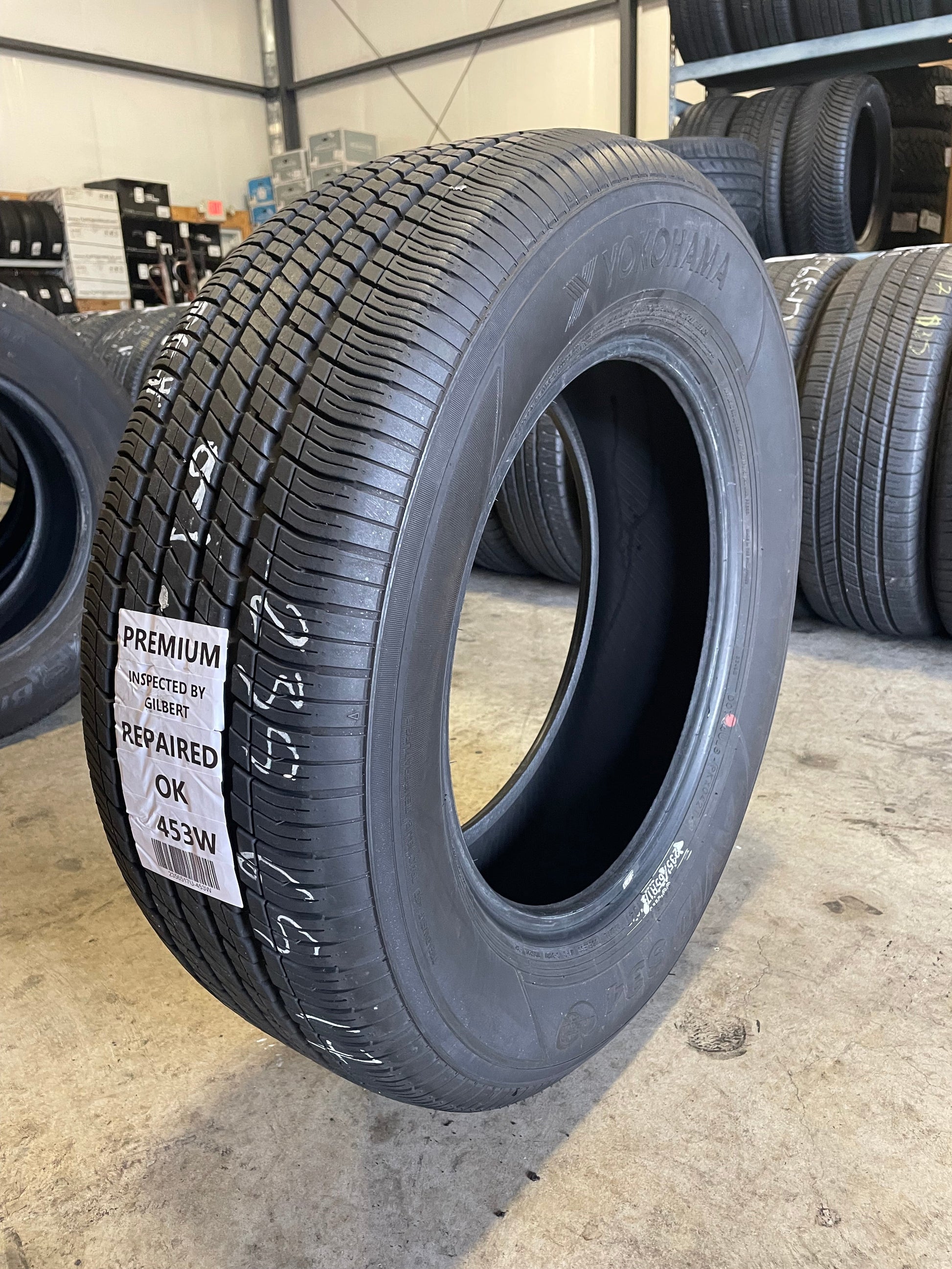 SINGLE 235/65R17 Yokohama Avid S34 104 T SL - Premium Used Tires