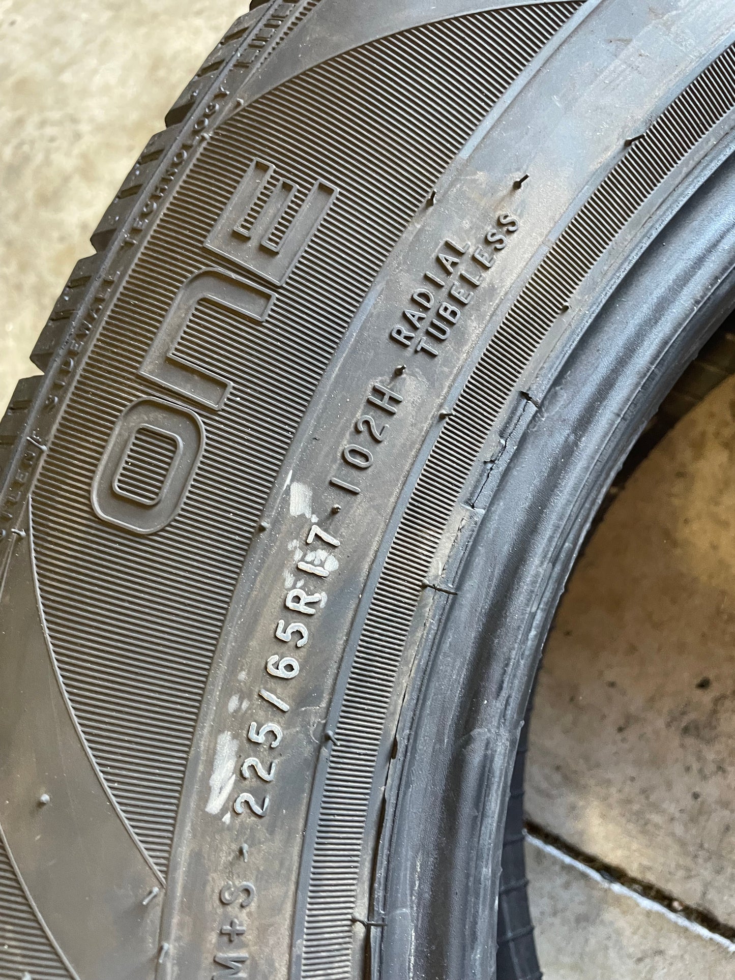 SINGLE 225/65R17 Nokian ONE All Season 102 H SL - Premium Used Tires