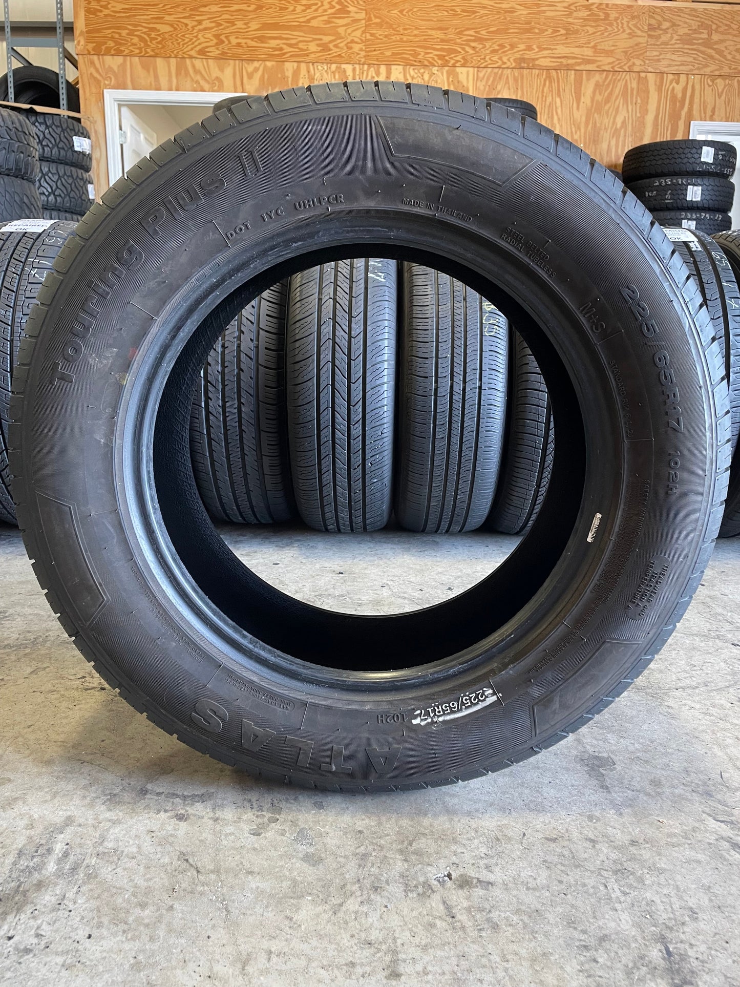 SINGLE 225/65R17 Atlas Touring Plus 2 102 H SL - Premium Used Tires