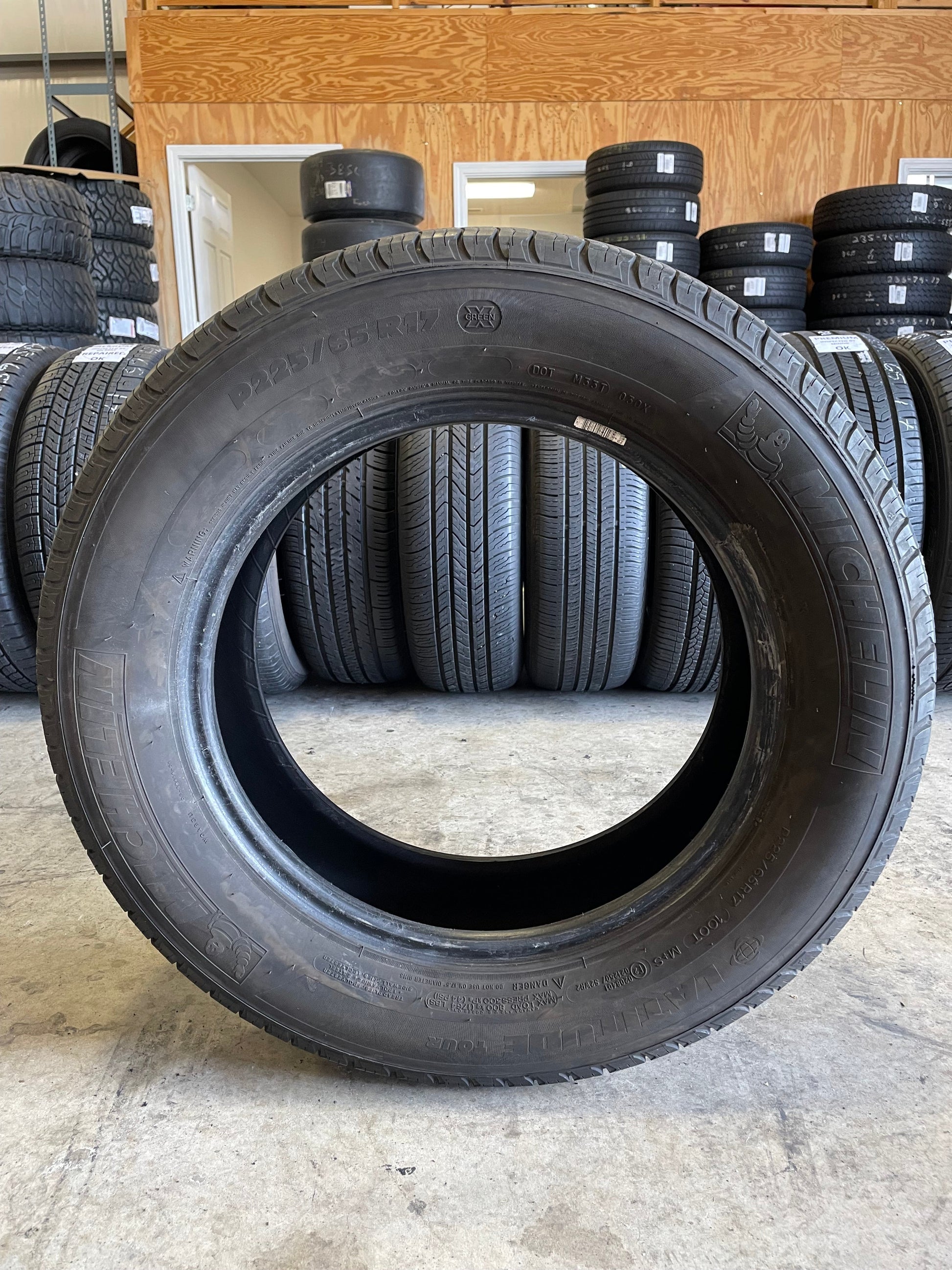 SINGLE 225/65R17 Michelin Latitude Tour 100 T SL - Used Tires