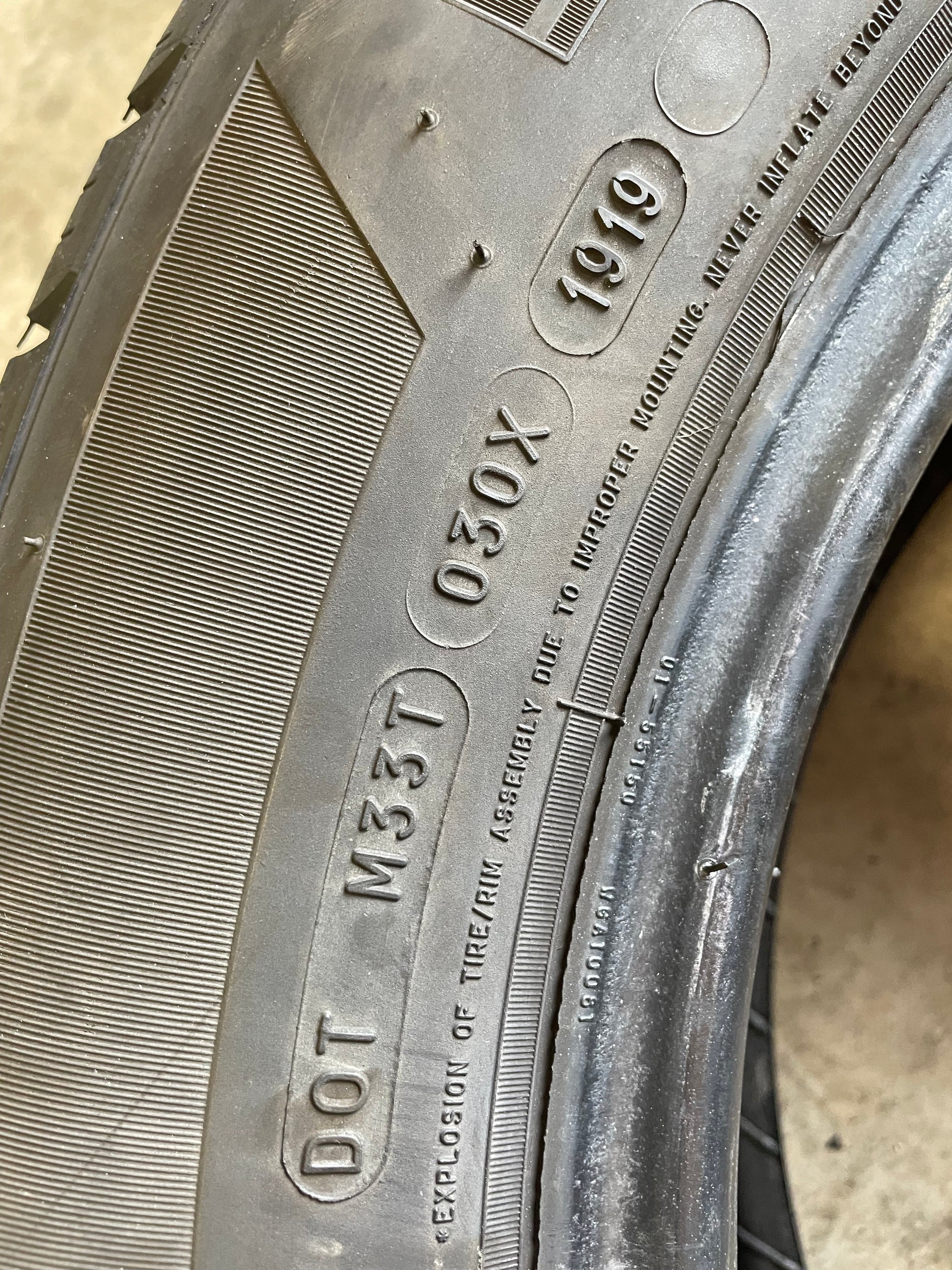 SINGLE 225/65R17 Michelin Latitude Tour 100 T SL - Used Tires