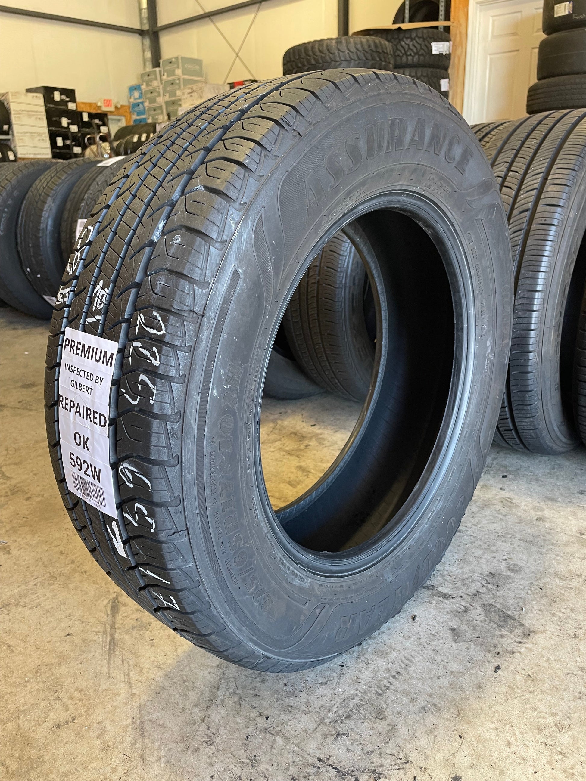 SINGLE 225/65R17 Goodyear Assurance Outlas 102H SL - Used Tires