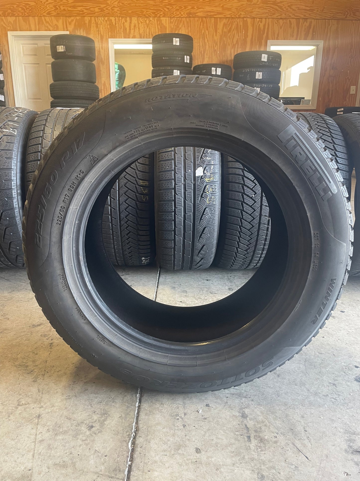 SET OF 4 225/60R17 Pirelli Sottozero 3 99H - Used Tires