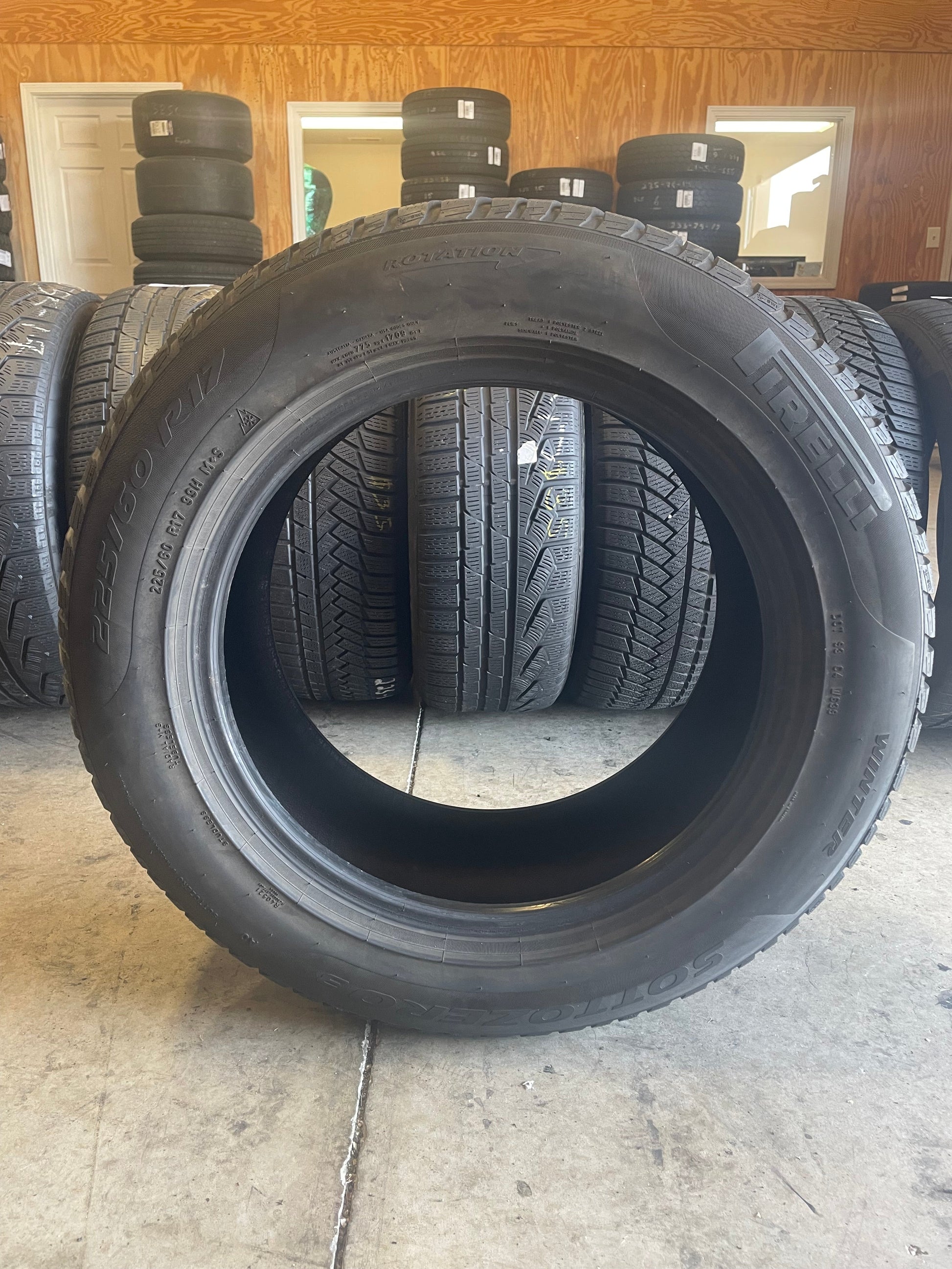 SET OF 4 225/60R17 Pirelli Sottozero 3 99H - Used Tires