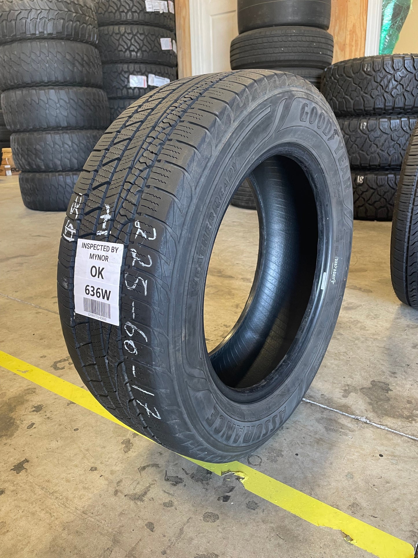 SET OF 4 225/60R17 Goodyear Assurance WeatherReady 99 H SL - Used Tires