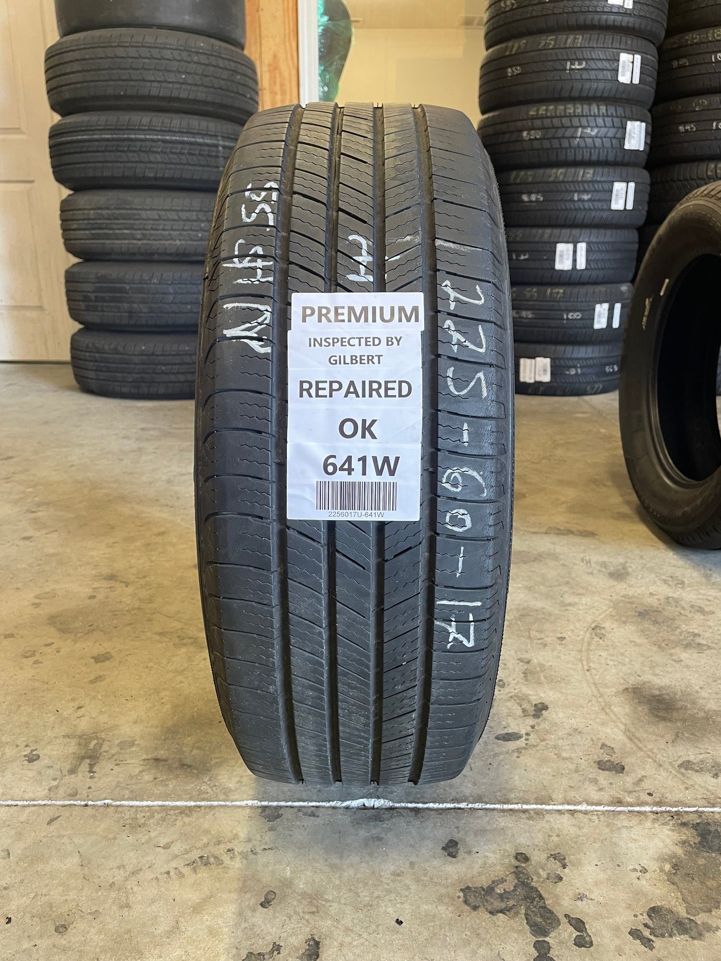 SET OF 2 225/60R17 Michelin Defender T+H 99 H SL - Used Tires