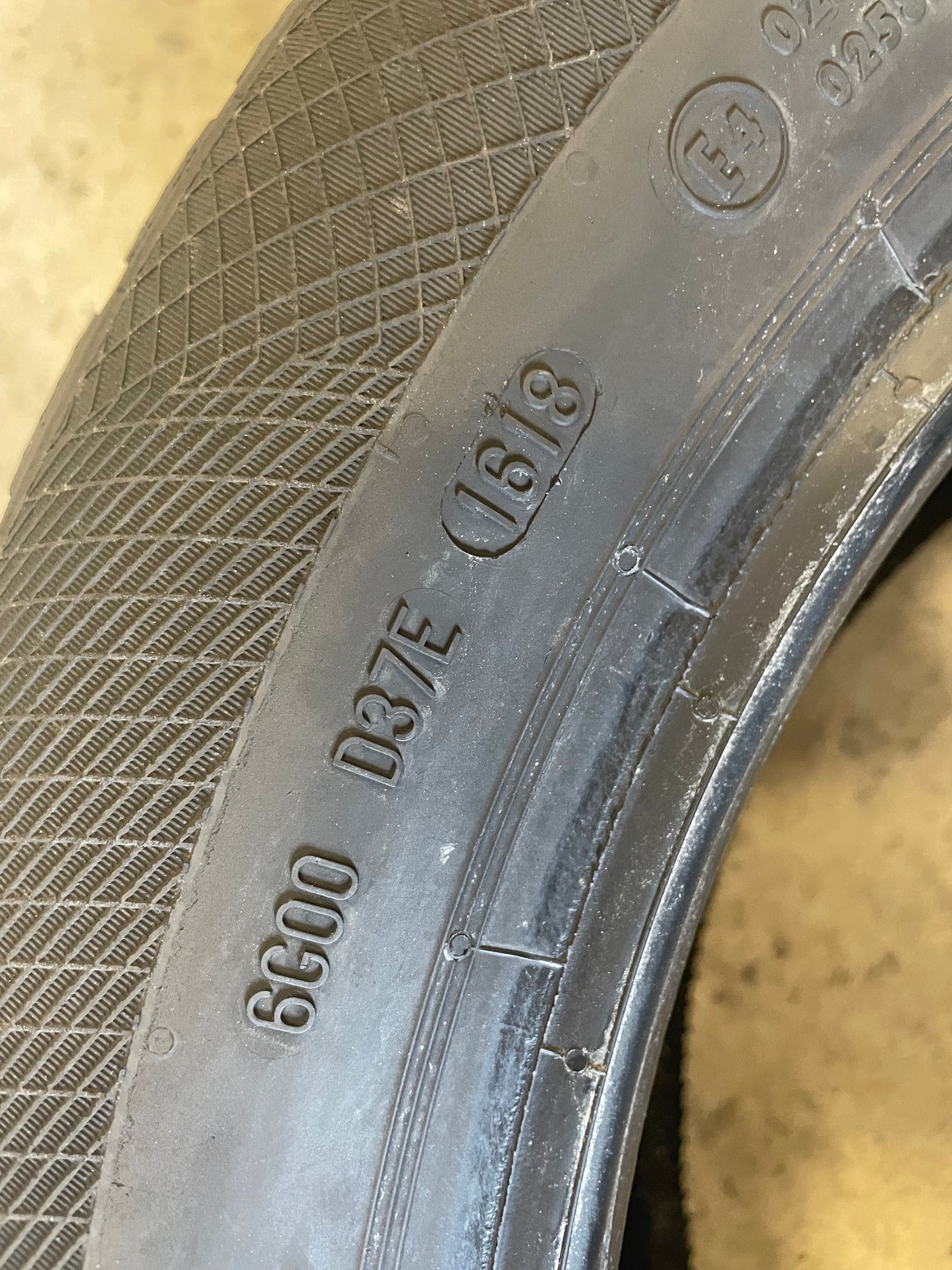 SET OF 4 225/55R17 Continental WinterContact TS850P 97 H SL - Used Tires