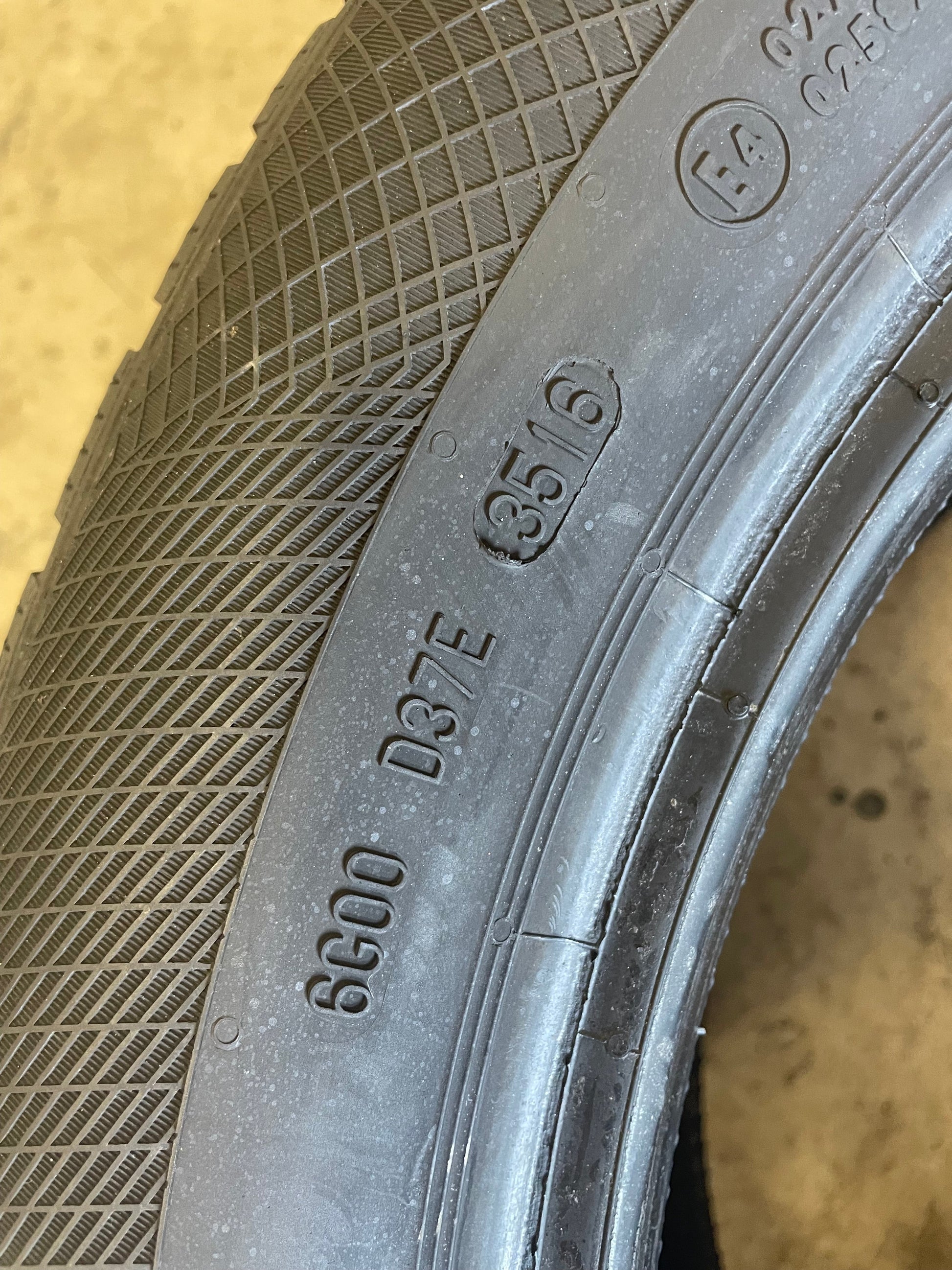 SET OF 4 225/55R17 Continental WinterContact TS850P 97 H SL - Used Tires