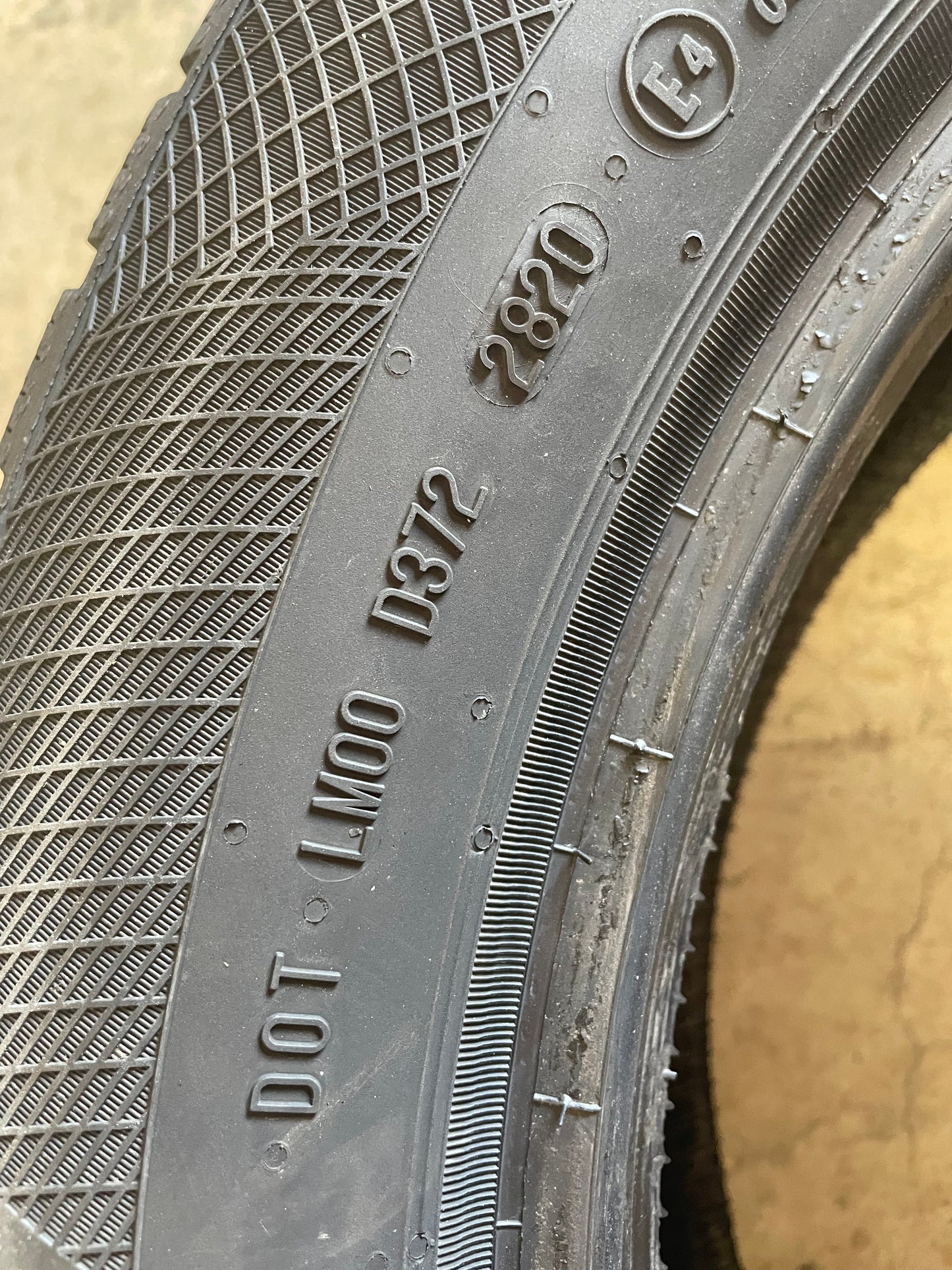 SET OF 4 225/55R17 Continental WinterContact TS850P 97 H SL - Used Tires