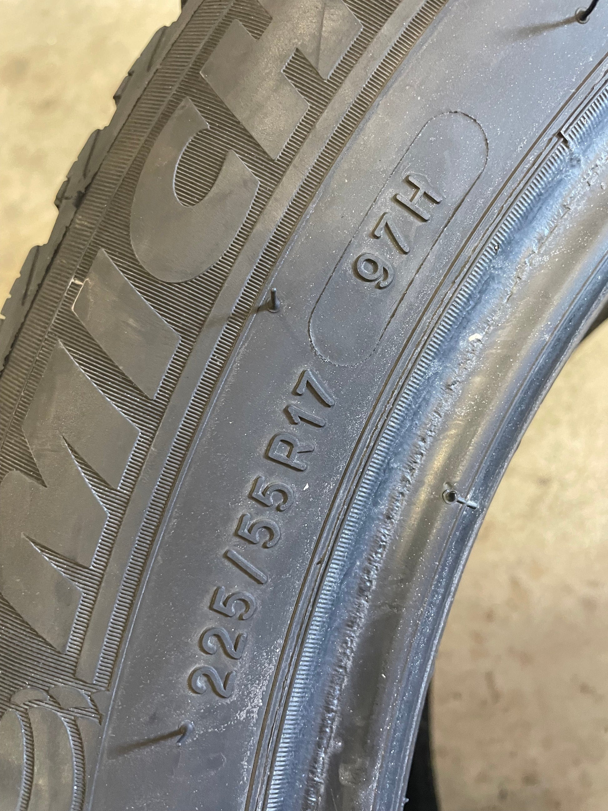 SET OF 2 225/55R17 Michelin Alpin a4 97 H SL - Used Tires