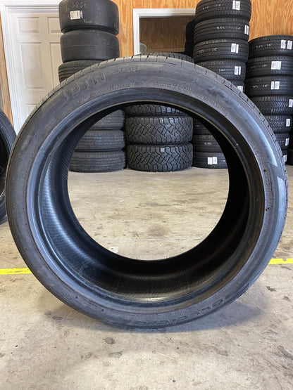 SINGLE 285/40R22 Accelera IOTA - ST68 110 Y XL - Used Tires