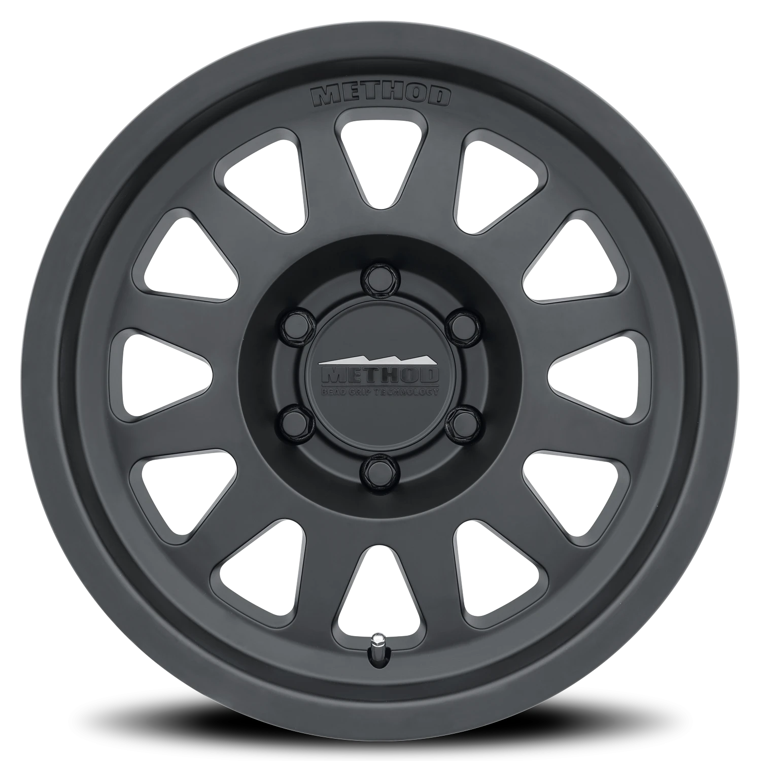 Method 704 17x8.5 6x135 0mm Matte Black MR70478516500