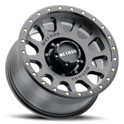 Method 305 17x8.5 8x170 0mm NV Gloss Bahia Blue - Gloss Black Lip ZMR30578587600