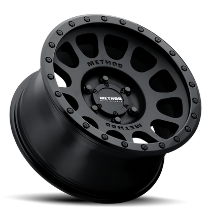 Method 305 17x8.5 5x150 0mm NV Double Black MR305785581000