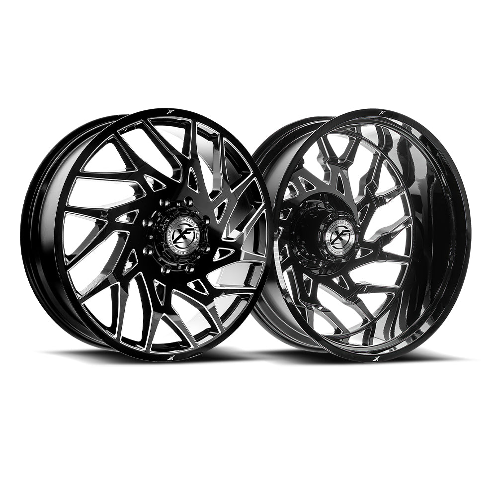 XF Dually XF-229 Dually 22x8.25 -232 8x210 Gloss Black & Milled 229O228262-232GBM