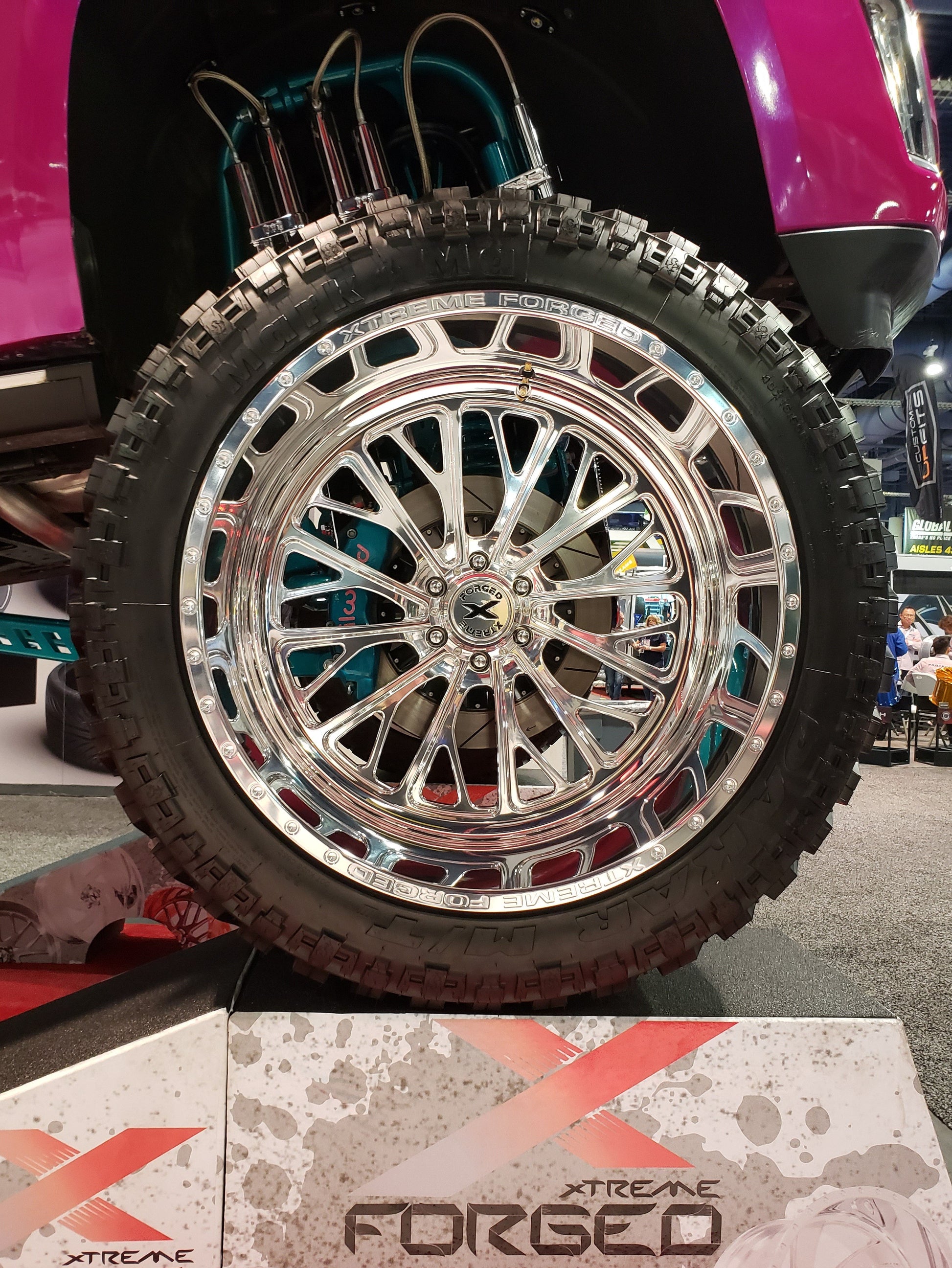 Xtreme Forged 006 26x14 8x170 Polished