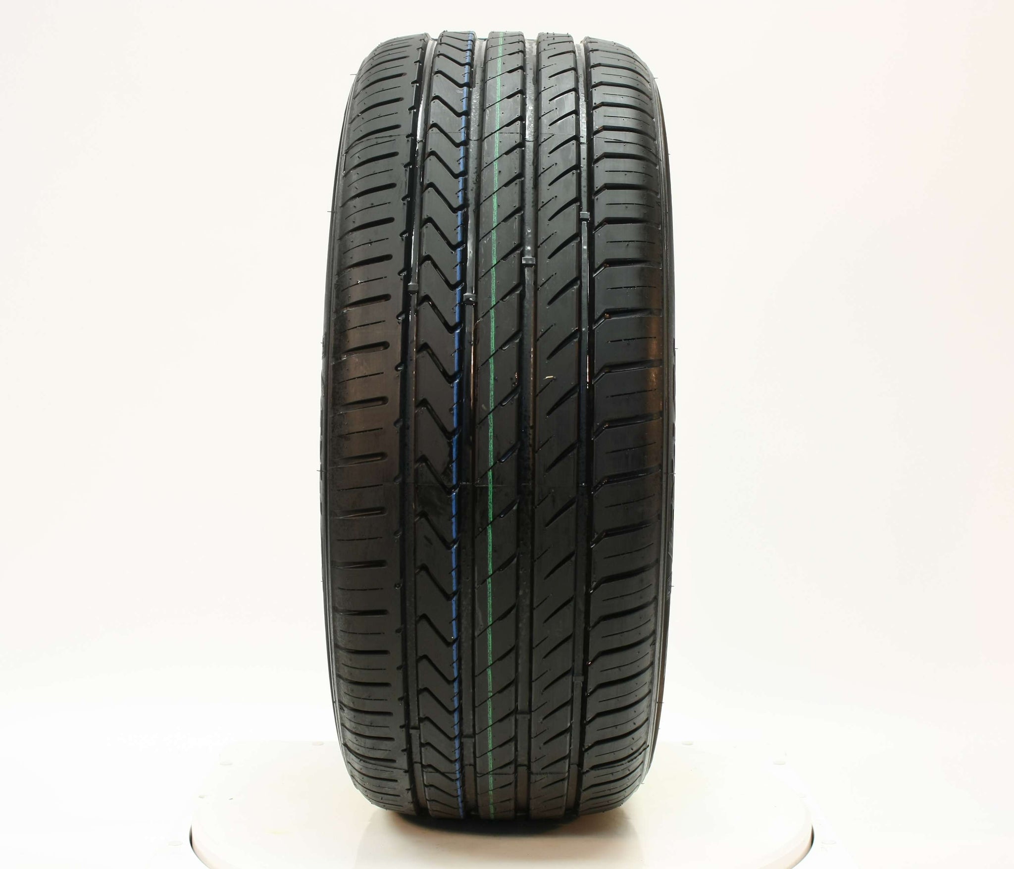 LEXANI LX-TWENTY 275/30ZR20 (26.5X10.9R 20) Tires