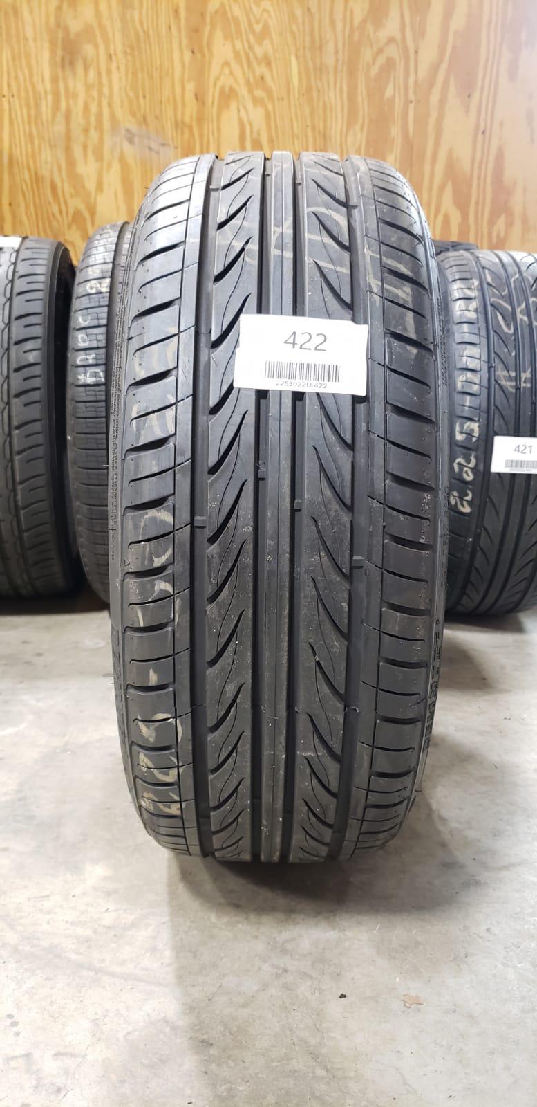 SET OF 2 225/30R22 Delinte Thunder D7 89 W XL - Used Tires