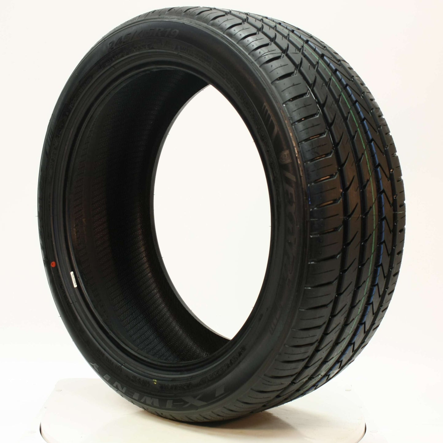 LEXANI LX-TWENTY 245/45ZR20 (28.7X9.6R 20) Tires