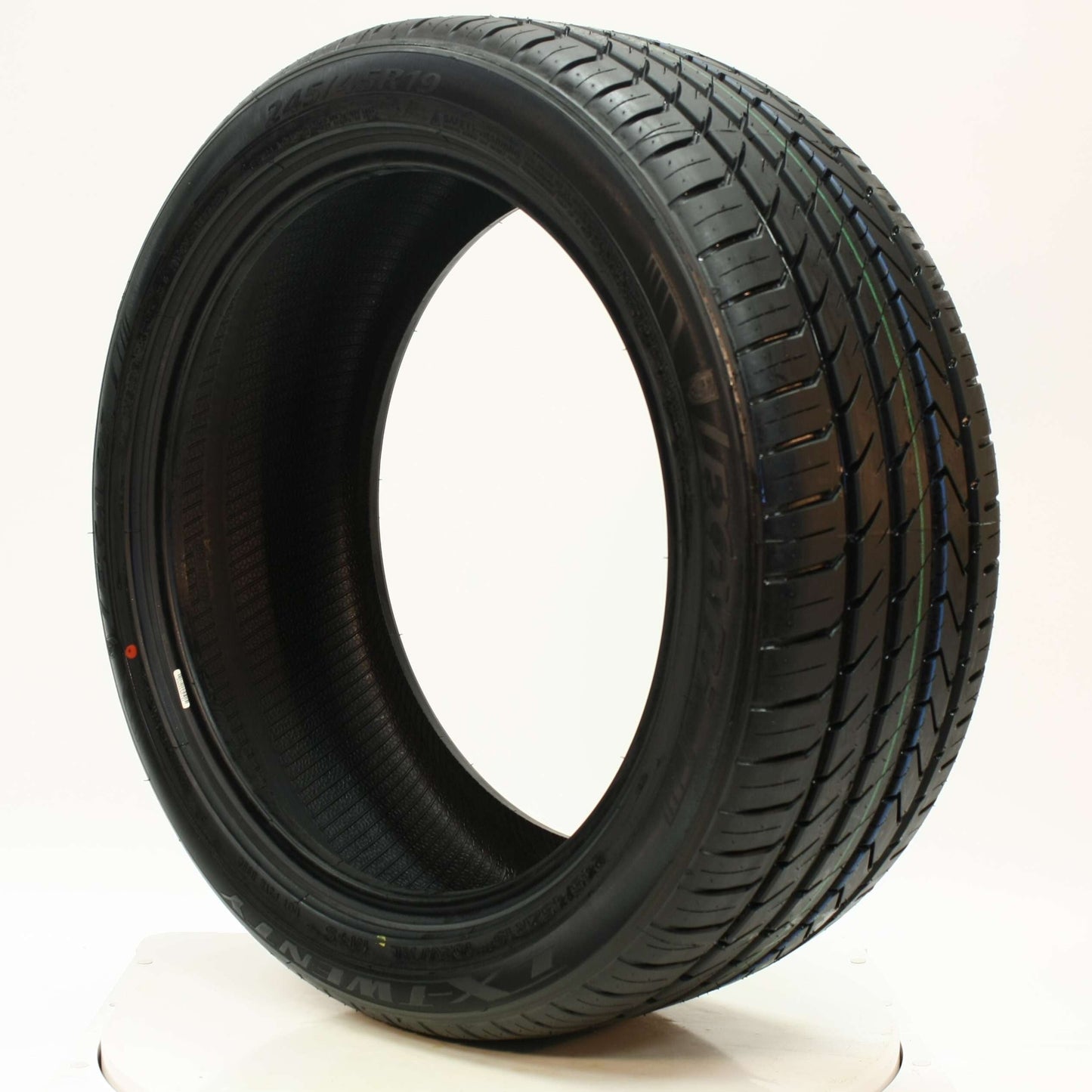 LEXANI LX-TWENTY 275/40ZR20 (28.7X10.9R 20) Tires