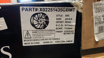 Xcess X02 22x9 +35 5x114.3 GLOSS BLACK MACHINED