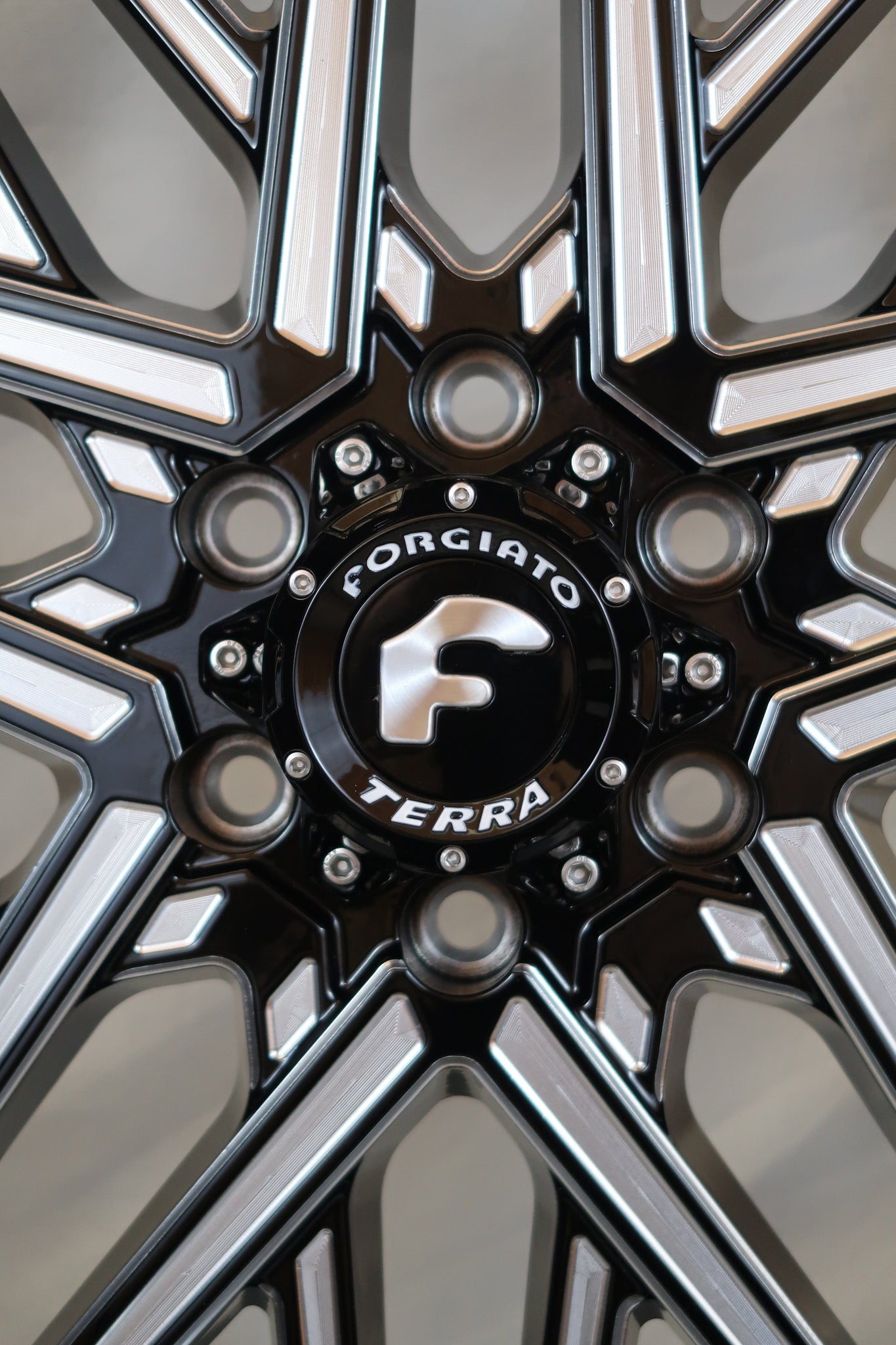 SET OF FORGIATO FLOW TERRA 003 22x12 -44 6x5.5 (6x139.7) GLOSS BLACK MILLED - Wheels | Rims