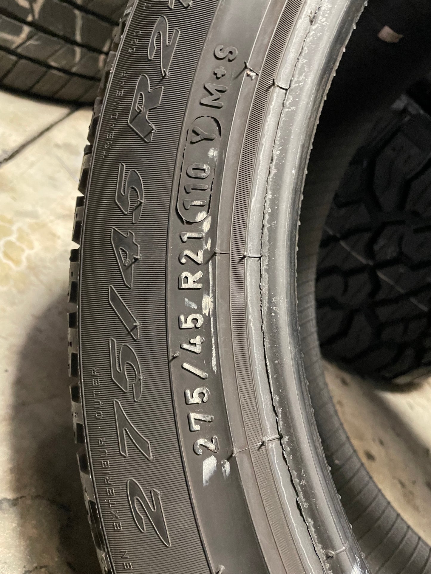SINGLE 275/45R21 Pirelli Scorpion Verde All Season 110 Y XL - Used Tires