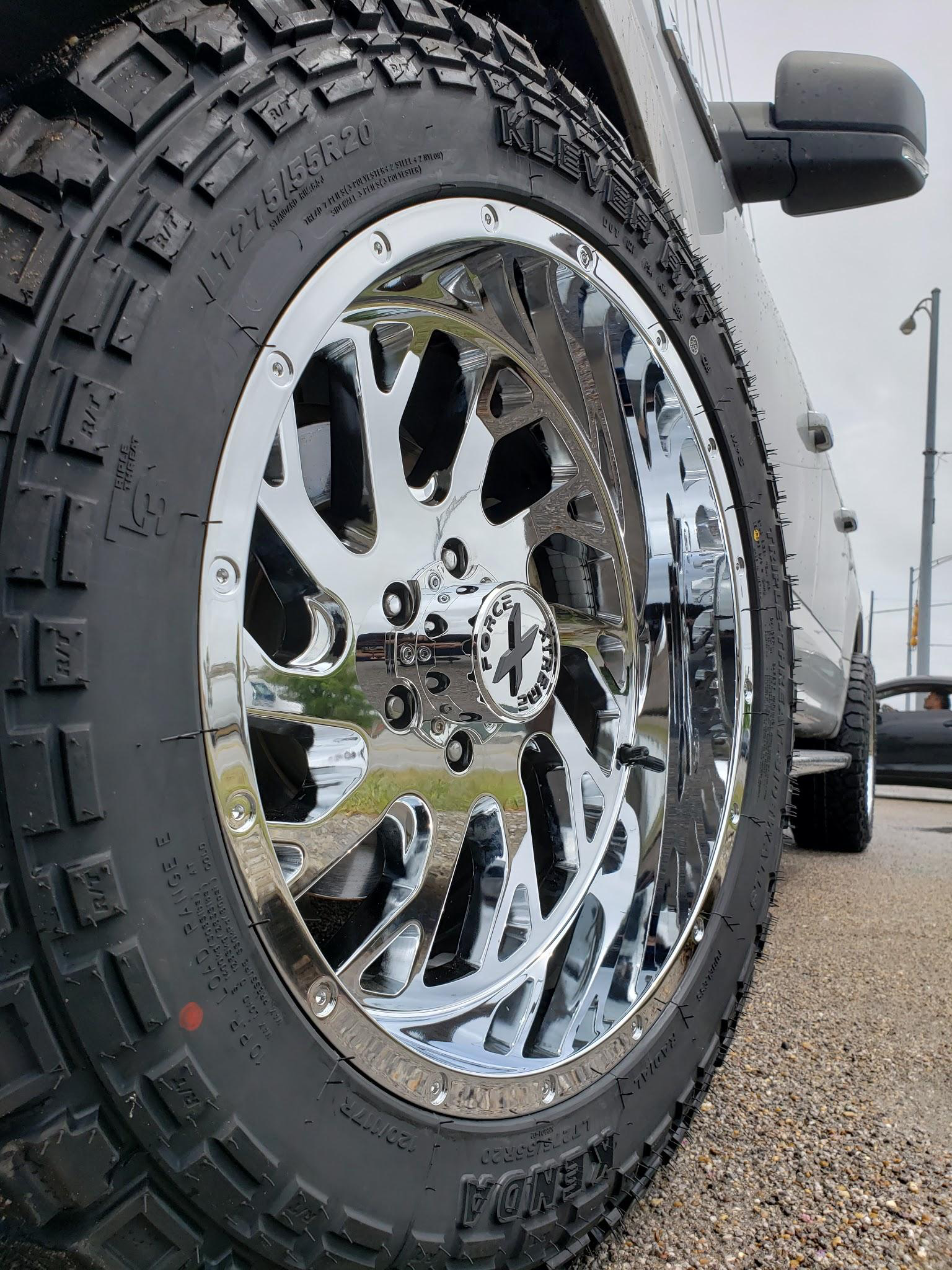 XF-8 20x10 -19 6x139.7 (6x5.5) Chrome With 35x12.50R20 Kenda KR601 Packages