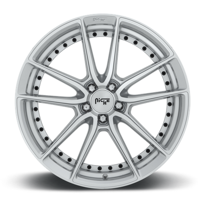 Niche 1PC M221 DFS 22X10.5 40 5X112/5X112 GLOSS SILVER MACHINED