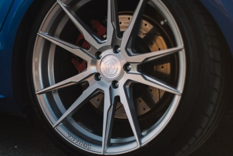 Rohana RFX2 20x9 ET+35 20x10 ET+40 5x114.3 Silver Deal Package