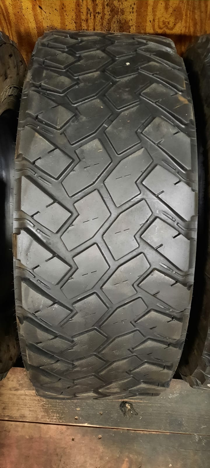 Set of 4 Used 37x12.50R20LT E Nitto Trail Grappler BLK SW