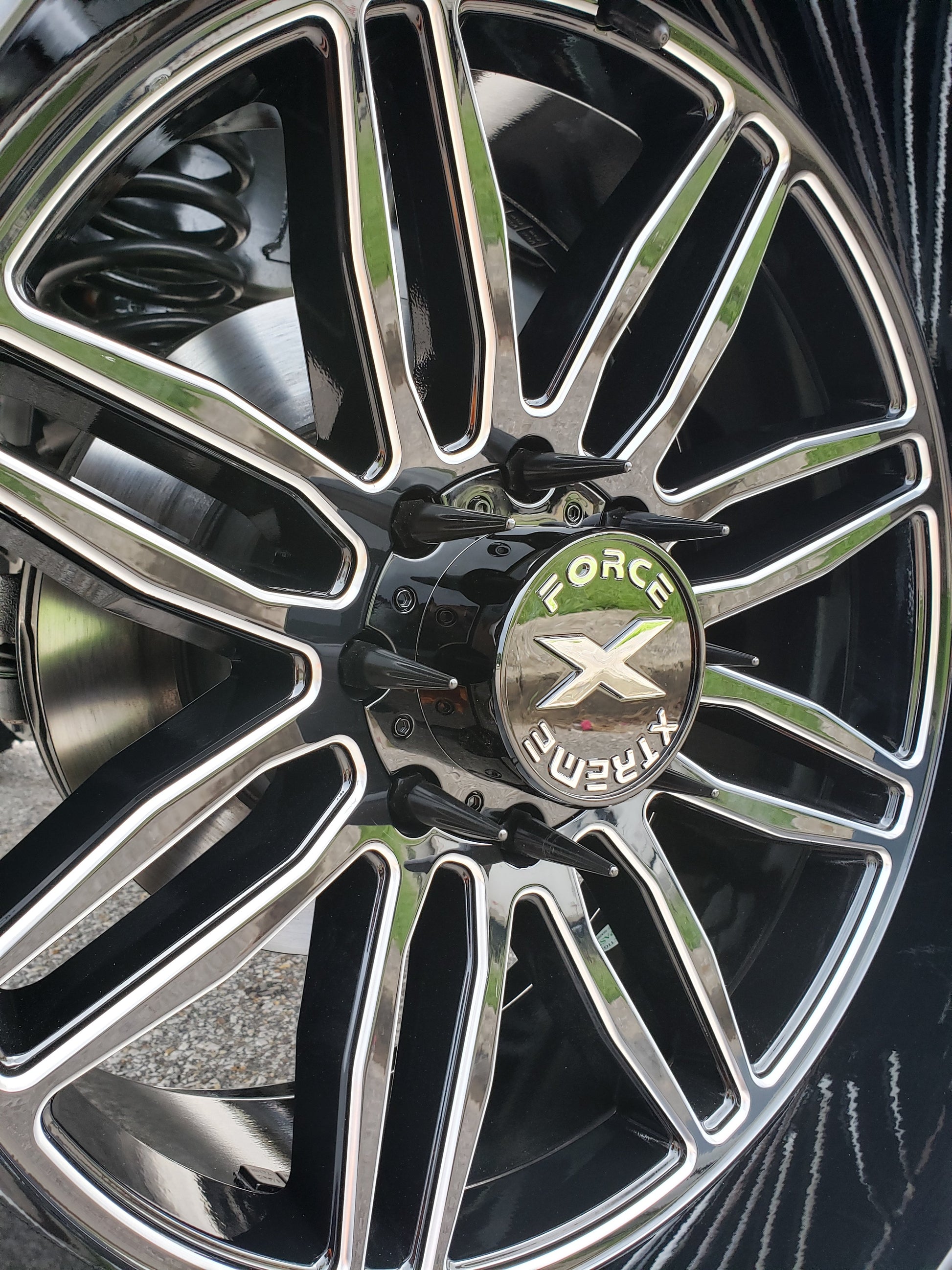 Xtreme Force XF-5 24x14 -76 6x135 Black and Milled