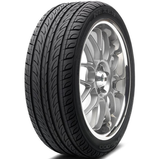 Nexen N5000 225/60R18 (28.6x8.9R 18) Tires