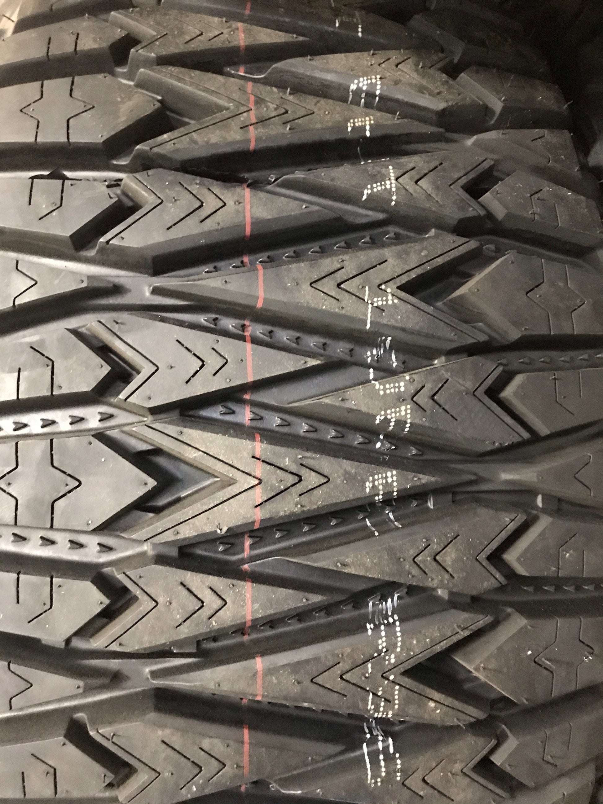 Tri-Ace Pioneer Mt Tire 35x13.50R24 118Q BSW 10 Ply/"E" Series