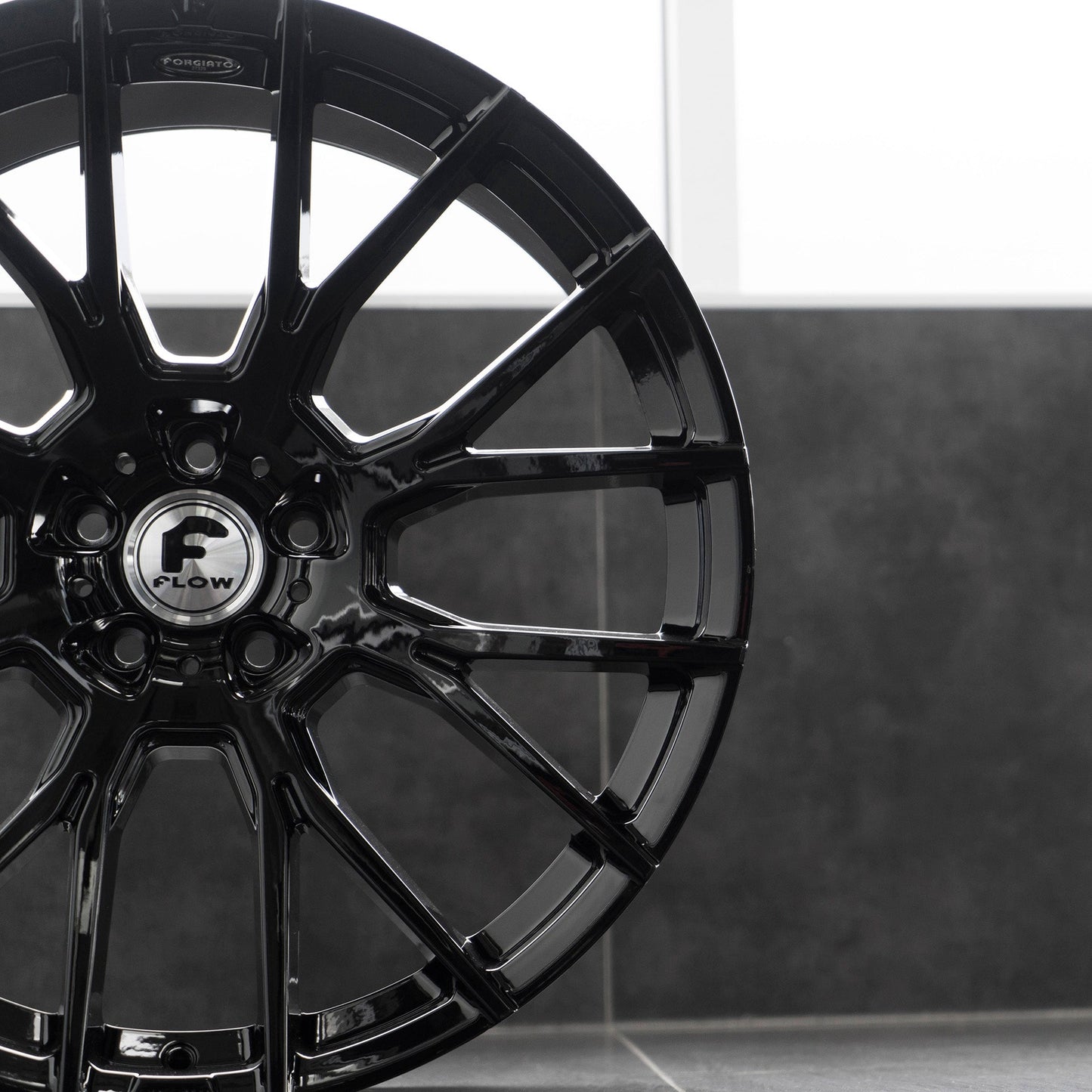 FORGIATO FLOW 001 20x9 +40 5x112 GLOSS BLACK - Wheels | Rims