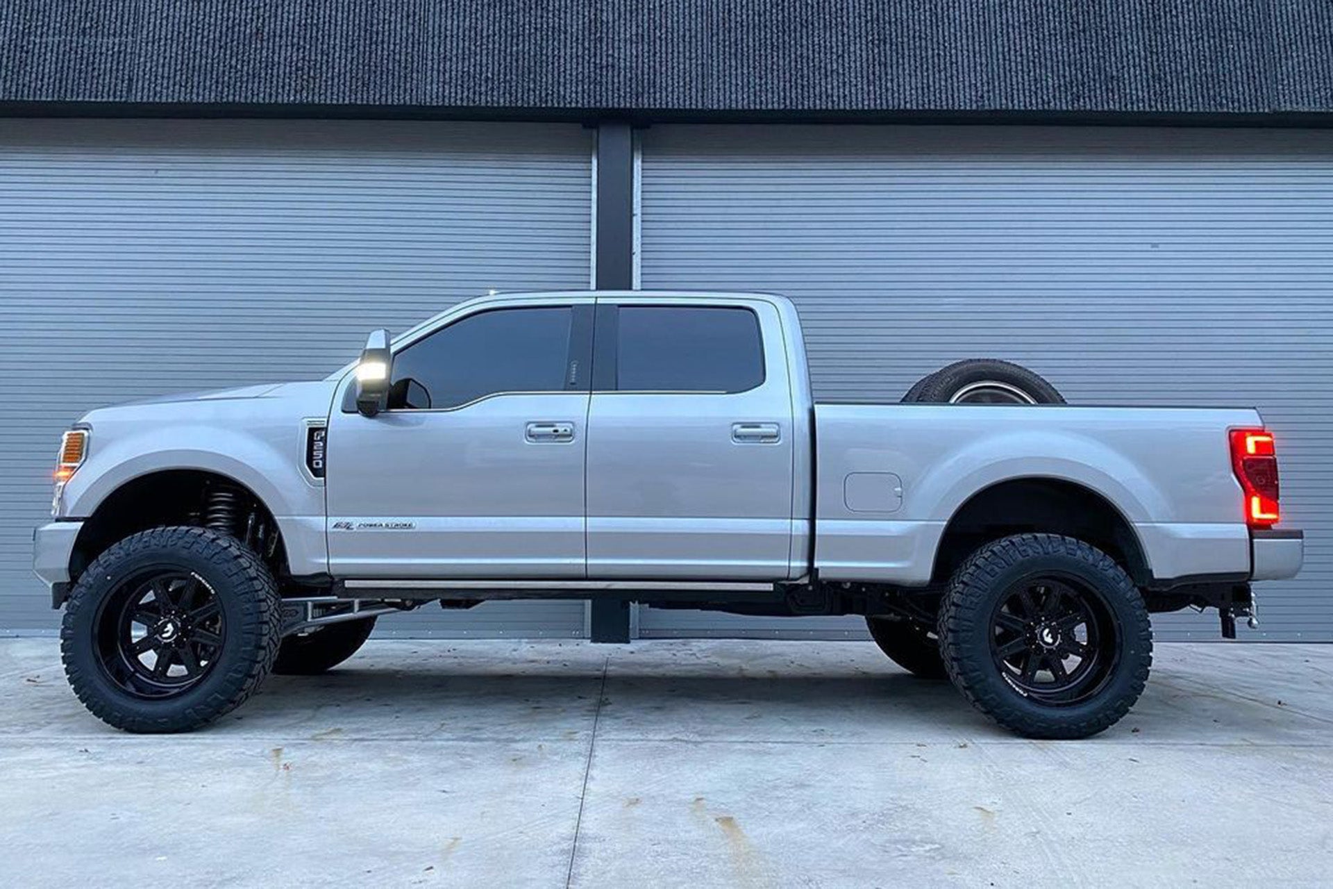 SET OF 4 FORGIATO FLOW TERRA 005 24-INCH PACKAGE FOR FORD F150