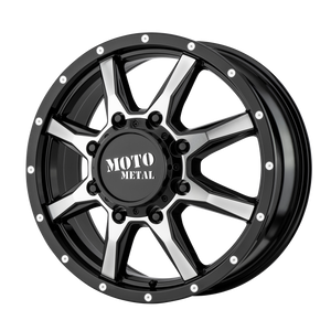 Moto Metal MO995 17x6.5 111 8x165.1/8x6.5 Gloss Black Machined - Front