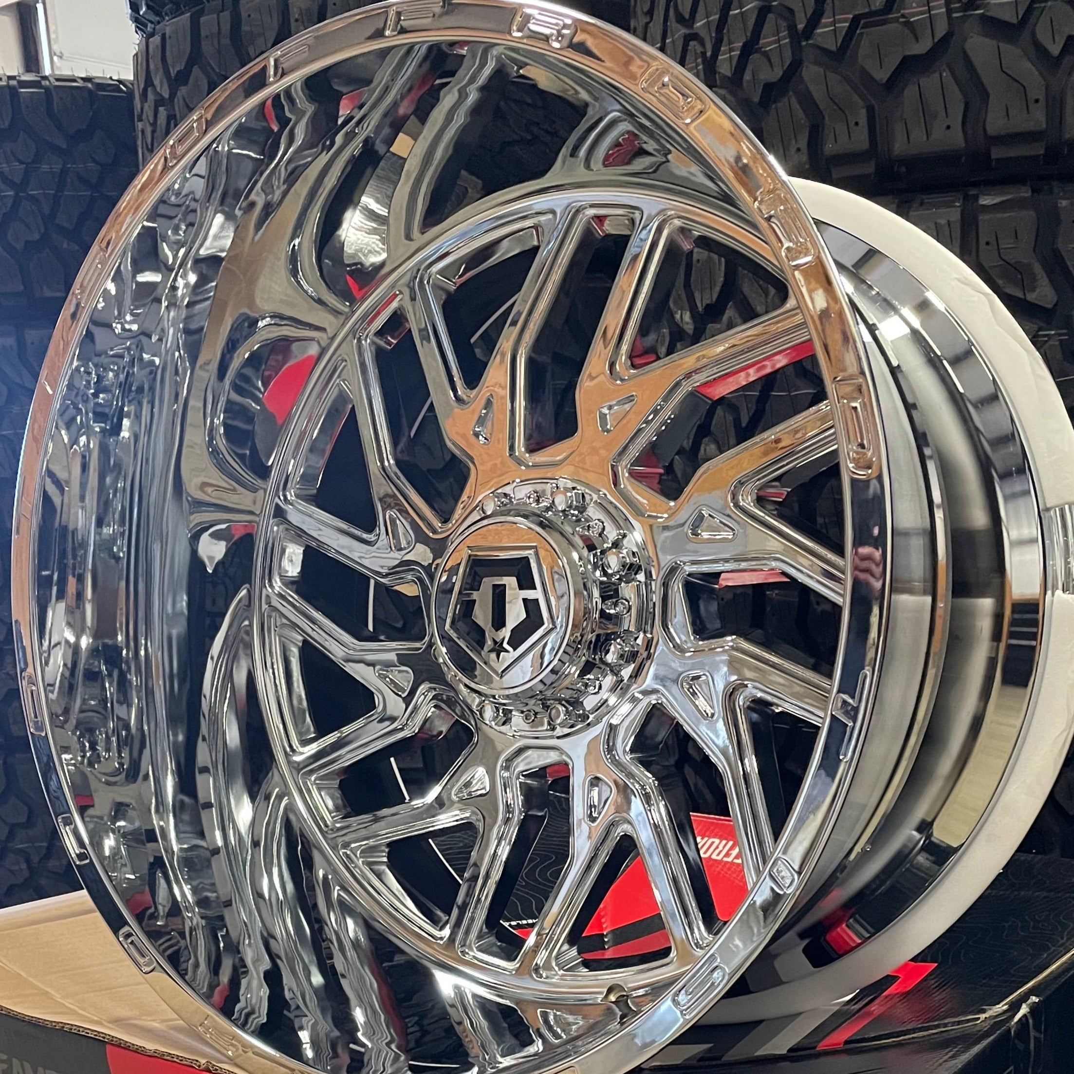 TIS 544C 24x14 -76 6x135/6x139.7 CHROME | Wheels Below Retail